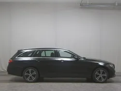 Schwarz Gebraucht 2020 Mercedes E220 Avantgarde Kombi | 20.980 € (Superpreis)