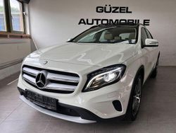 Weiß Gebraucht 2014 Mercedes GLA250 SUV | 13.490 € (Etwas zu teuer)