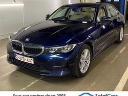 Blau Gebraucht 2021 BMW 330e Sport Line Limousine | 20.812 € (Guter Preis)