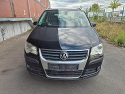 Schwarz Gebraucht 2007 VW Touran Cross Van / Kleinbus | 4.950 € (Guter Preis)