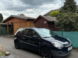 Blau Gebraucht 2006 Ford Fiesta Kleinwagen | 700 € (Guter Preis)