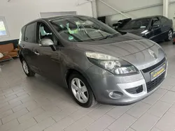 Grau cassiopee Gebraucht 2012 Renault Scénic III Authentique Van / Kleinbus | 4.990 € (Fairer Preis)