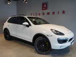 Weiß Gebraucht 2012 Porsche Cayenne S SUV | 37.941 € (Teuer)