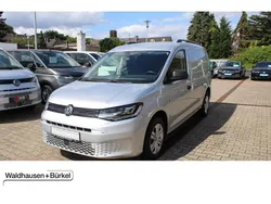 Reflexsilber (metallic) Gebraucht 2024 VW Caddy Maxi Van / Kleinbus | 33.500 € (Fairer Preis)
