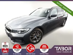 Grau Gebraucht 2020 BMW 330e Sport Line Kombi | 25.488 € (Teuer)