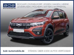 Braun Gebraucht 2025 Dacia Jogger Extreme Van / Kleinbus | 29.570 € (Etwas zu teuer)