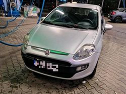 Silber Gebraucht 2011 Fiat Punto Kleinwagen | 2.500 € (Guter Preis)