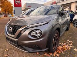 Grau Gebraucht 2023 Nissan Juke N-Connecta SUV | 21.990 € (Fairer Preis)