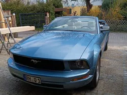 Blau Gebraucht 2005 Ford Mustang Cabrio | 14.666 € (Etwas zu teuer)