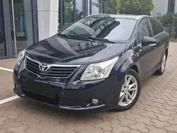 Schwarz Gebraucht 2010 Toyota Avensis Edition Kombi | 6.998 € (Fairer Preis)