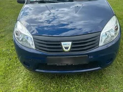 Blau Gebraucht 2008 Dacia Sandero Kleinwagen | 2.850 € (Etwas zu teuer)