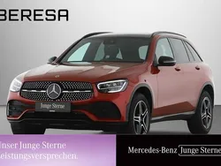 Rot Gebraucht 2022 Mercedes GLC300e AMG SUV | 39.480 € (Etwas zu teuer)