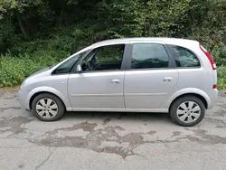 Silber Gebraucht 2006 Opel Meriva Van / Kleinbus | 4.400 € (Fairer Preis)