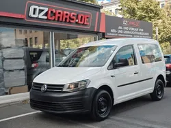 Weiß Gebraucht 2016 VW Caddy Van / Kleinbus | 7.490 € (Guter Preis)