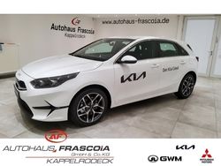 Weiss Gebraucht 2024 Kia Ceed Spirit Limousine | 30.890 € (Etwas zu teuer)