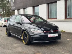 Schwarz Gebraucht 2015 VW Golf VII GTI Limousine | 13.490 € (Fairer Preis)