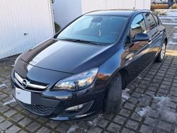Schwarz Gebraucht 2015 Opel Astra Limousine | 7.100 € (Superpreis)