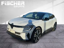 Andere farbe Gebraucht 2024 Renault Mégane Techno Limousine | 31.900 € (Guter Preis)