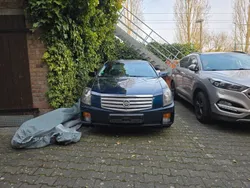 Blau Gebraucht 2003 Cadillac CTS Limousine | 2.000 € (Superpreis)