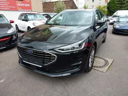 Schwarz Gebraucht 2022 Ford Focus Titanium Kombi | 13.800 € (Guter Preis)