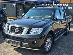Schwarz Gebraucht 2014 Nissan Navara Abholung | 26.500 € (Teuer)
