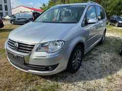 Silber Gebraucht 2008 VW Touran Highline Van / Kleinbus | 1.490 € (Fairer Preis)