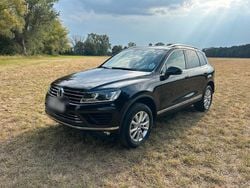 Schwarz Gebraucht 2015 VW Touareg R-line SUV | 21.000 € (Teuer)