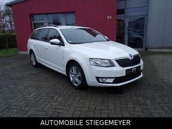 Weiß Gebraucht 2014 Skoda Octavia GreenLine Kombi | 5.650 € (Superpreis)