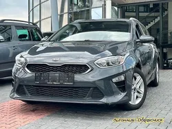 Grau Gebraucht 2020 Kia Ceed Kombi | 15.290 € (Fairer Preis)