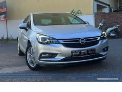 Silber Gebraucht 2018 Opel Astra Dynamic Limousine | 9.990 € (Guter Preis)