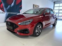 Ultimate red metallic Neu 2025 Hyundai i30 GO! Limousine | 21.180 € (Guter Preis)