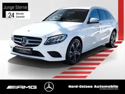 Weiß Gebraucht 2020 Mercedes C300e Avantgarde Limousine | 23.990 € (Guter Preis)