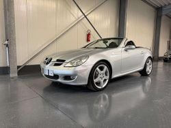 Silber Gebraucht 2005 Mercedes SLK200 AMG Cabrio | 7.900 € (Fairer Preis)