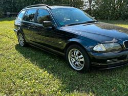 Schwarz Gebraucht 2000 BMW 325 Kombi | 1.890 €