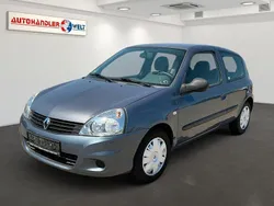 Grau Gebraucht 2011 Renault Clio II Campus Kleinwagen | 999 € (Superpreis)