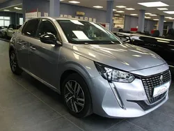 Grau Gebraucht 2023 Peugeot 208 Allure Kleinwagen | 13.980 € (Guter Preis)