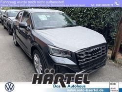 Mythosschwarz (black), metallic Neu 2025 Audi Q2 S-Line SUV | 33.400 € (Superpreis)