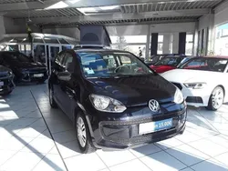 Schwarz Gebraucht 2015 VW up! Move Kleinwagen | 8.380 € (Etwas zu teuer)