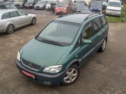 Grün Gebraucht 2002 Opel Zafira Executive Van / Kleinbus | 899 € (Guter Preis)