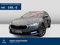 Grau Gebraucht 2022 Skoda Octavia Tour Kombi | 20.999 € (Superpreis)