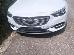 Weiß Gebraucht 2020 Kia Besta Kombi | 11.600 €