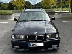 Blau Gebraucht 1997 BMW 328 Kombi | 3.995 € (Guter Preis)