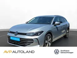 Oyster silver Gebraucht 2024 VW Passat Business Kombi | 40.920 € (Teuer)