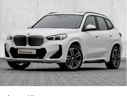Weiß Gebraucht 2025 BMW iX1 Luxury Line SUV | 47.795 € (Superpreis)