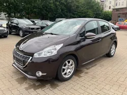 Schwarz Gebraucht 2012 Peugeot 208 Active Kleinwagen | 4.299 € (Superpreis)