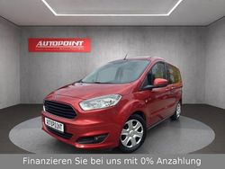 Rot Gebraucht 2015 Ford Tourneo Courier Trend Van / Kleinbus | 8.600 € (Fairer Preis)