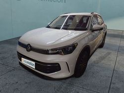 Weiß Gebraucht 2024 VW Tiguan Life SUV | 37.583 € (Etwas zu teuer)