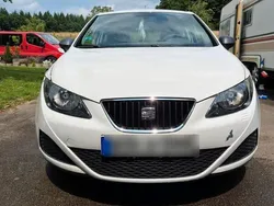 Weiß Gebraucht 2008 Seat Ibiza Kleinwagen | 1.900 € (Fairer Preis)