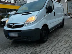 Weiß Gebraucht 2012 Opel Vivaro Van | 6.400 € (Guter Preis)