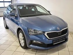 Titanblau metallic Gebraucht 2020 Skoda Scala Ambition Kleinwagen | 16.899 € (Guter Preis)